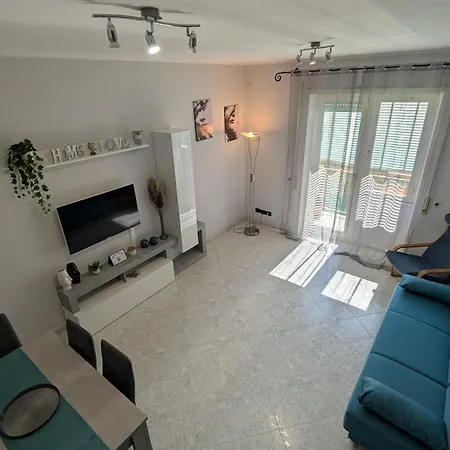 Apartment At Eria's House - 100 M Metro A Subaugusta Rome